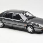 Renault 25 V6 Injection Phase 1 Cinzento Otto 1:18 OT642 - image 4 of 6