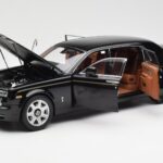 Rolls-Royce Phantom VII EWB Diamond Preto Kyosho 1:18 08841DBK2 - image 2 of 8
