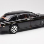 Rolls-Royce Phantom VII EWB Diamond Preto Kyosho 1:18 08841DBK2 - image 3 of 8