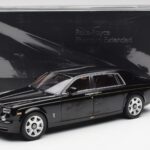 Rolls-Royce Phantom VII EWB Diamond Preto Kyosho 1:18 08841DBK2 - image 8 of 8