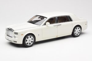 Rolls-Royce Phantom VII EWB English Branco Kyosho 1:18 08841EW2