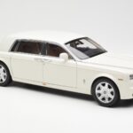Rolls-Royce Phantom VII EWB English Branco Kyosho 1:18 08841EW2 - image 6 of 8