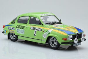 Saab 96 V4 #2 S. Blomqvist / H. Sylvan Rally Sweden 1976 IXO 1:18 18RMC085B Metal - imagem 4 de 6