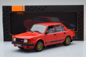 Skoda 130 LR Vermelho IXO 1:18 18CMC159 Metal - imagem 6 de 6