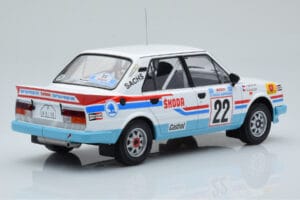 Skoda 130 LR #22 S. Kvaizar / J. Janecek Rally Acropolis 1986 IXO 1:18 18RMC157B Metal - imagem 2 de 6