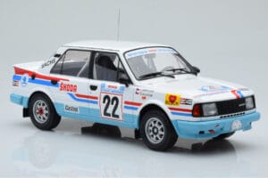 Skoda 130 LR #22 S. Kvaizar / J. Janecek Rally Acropolis 1986 IXO 1:18 18RMC157B Metal - imagem 4 de 6