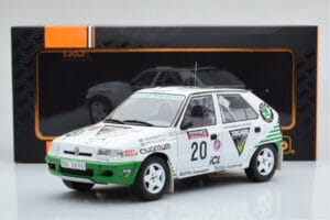 Skoda Felicia #20 S. Blomqvist / B. Cederberg Rally RAC Lombard 1995 IXO 1:18 18RMC147 Metal - imagem 6 de 6