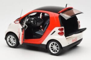 Smart Fortwo 451 Coca-Cola Minichamps 1:18 150036301 Metal - imagem 5 de 8