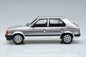 Talbot Horizon Premium Prata Otto 1:18 OT188 Resina - imagem 3 de 6