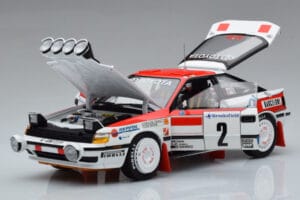 Toyota Celica GT-Four ST165 #2 C. Sainz / L. Moya Winner Rally Monte Carlo 1991 Kyosho 1:18 08961B Metal - imagem 2 de 12