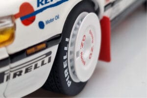 Toyota Celica GT-Four ST165 #2 C. Sainz / L. Moya Winner Rally Monte Carlo 1991 Kyosho 1:18 08961B Metal - imagem 8 de 12