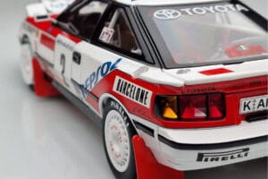 Toyota Celica GT-Four ST165 #2 C. Sainz / L. Moya Winner Rally Monte Carlo 1991 Kyosho 1:18 08961B Metal - imagem 9 de 12