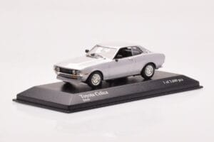 Toyota Celica A20 Prata Minichamps 1:43 400166420 Metal - imagem 2 de 4