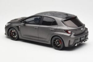 Toyota GR Corolla Morizo Edition Cinzento Otto 1:18 OT451 Resina - imagem 5 de 6