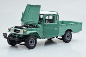 Toyota Land Cruiser 40 4x4 Pickup Verde Kyosho 1:18 08958FG Metal - imagem 2 de 8
