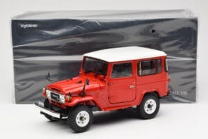 Toyota Land Cruiser FJ40 Van Vermelho Kyosho 1:18 08971R Metal - imagem 8 de 8
