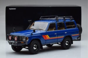Toyota Land Cruiser 60 Azul Com Peças Opcionais Kyosho 1:18 08956XBL Metal - imagem 11 de 11