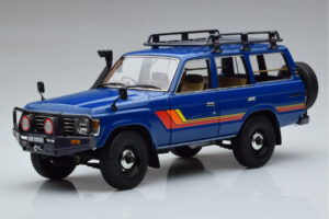 Toyota Land Cruiser 60 Azul Com Peças Opcionais Kyosho 1:18