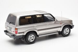 Toyota Land Cruiser HDJ80 Bege Metálico Otto 1:18 OT438 Resina - imagem 2 de 6