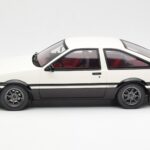 Toyota Sprinter Trueno AE86 Branco Otto 1:18 OT444B - image 3 of 6