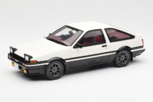 Toyota Sprinter Trueno AE86 Branco Otto 1:18 OT444B