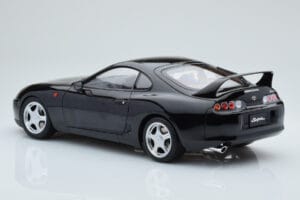 Toyota Supra A80 Preto LCD 1:18 LCD18020-BL Metal - imagem 3 de 7