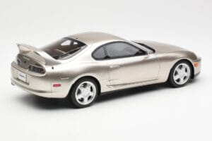 Toyota Supra A80 Prata Otto 1:18 OTM715 Resina - imagem 2 de 6