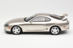 Toyota Supra A80 Prata Otto 1:18 OTM715 Resina - imagem 3 de 6