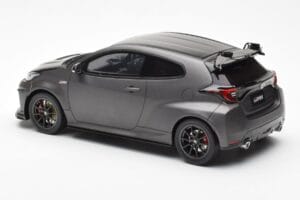 Toyota GR Yaris Circuit Package Preto Otto 1:18 OT1046 Metal - imagem 5 de 6
