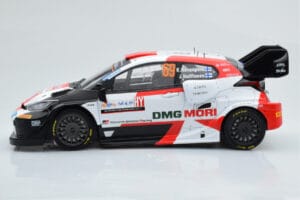 Toyota GR Yaris Rally1 #69 K. Rovanpera / J. Halttunen Rally Croatia 2022 IXO 1:18 18RMC151A Metal - imagem 3 de 6