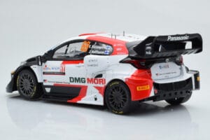 Toyota GR Yaris Rally1 #69 K. Rovanpera / J. Halttunen Rally Croatia 2022 IXO 1:18 18RMC151A Metal - imagem 5 de 6