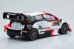 Toyota GR Yaris Rally1 #1 S. Ogier / B. Veillas Rally Monte Carlo 2022 IXO 1:18 18RMC151B Metal - imagem 2 de 6