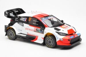 Toyota GR Yaris Rally1 #17 S. Ogier / V. Landais Safari Rally Kenya 2023 IXO 1:18 18RMC173A Metal - imagem 4 de 6