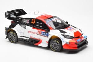 Toyota GR Yaris Rally1 #33 E. Evans / S. Martin Rally Finland 2023 IXO 1:18 18RMC174A Metal - imagem 4 de 6