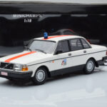 Volvo 240 GL Polícia Bélgica Minichamps 1:18 - image 6 of 6