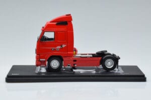 Volvo FH12 Vermelho IXO 1:43 TR123 Metal - imagem 3 de 6