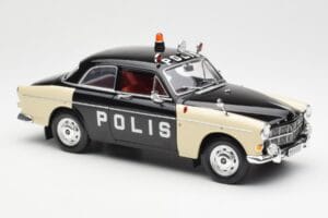 Volvo P121 Polícia Revell 1:18 8904 Metal - imagem 6 de 8