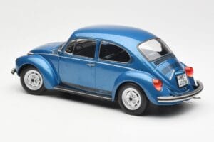 Volkswagen Beetle 1303 City Azul Norev 1:18 188525 Metal - imagem 5 de 6