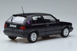 Volkswagen Golf GTI Mk2 Fire and Ice Roxo Norev 1:18 188558 Metal - imagem 3 de 7