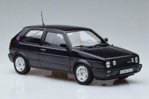 Volkswagen Golf GTI Mk2 Fire and Ice Roxo Norev 1:18 188558 Metal - imagem 5 de 7