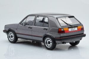 Volkswagen Golf GTI Mk2 Cinzento MCG 1:18 MCG18390 Metal - imagem 5 de 6