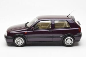 Volkswagen Golf Mk3 VR6 Syncro Violeta Escuro Pérola Otto 1:18 OT1052 Resina - imagem 3 de 6