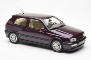 Volkswagen Golf Mk3 VR6 Syncro Violeta Escuro Pérola Otto 1:18 OT1052 Resina - imagem 4 de 6