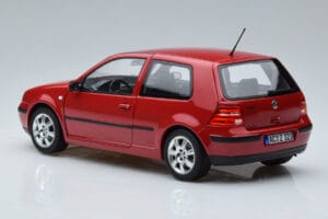 Volkswagen Golf Mk4 Vermelho Norev 1:18 188573 Metal - imagem 6 de 7