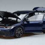 Volkswagen Golf GTI Mk8 Azul Norev 1:18 188594 Metal - image 2 of 7