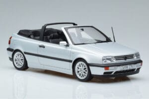 Volkswagen Golf Mk3 Cabriolet Prateado Norev 1:18 188468 Metal - imagem 4 de 6