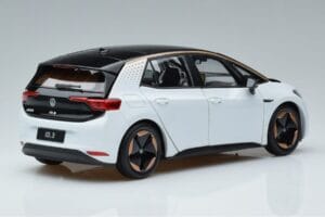 Volkswagen ID.3 Branco FAW 1:18 ZVN000001WEI Metal - imagem 3 de 7