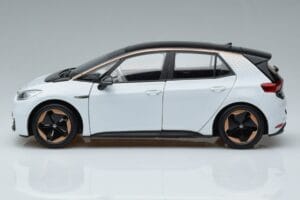 Volkswagen ID.3 Branco FAW 1:18 ZVN000001WEI Metal - imagem 4 de 7