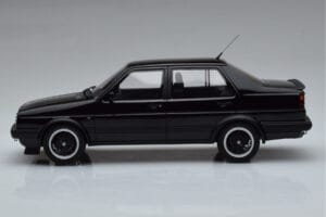 Volkswagen Jetta Mk2 Preto Otto 1:18 OT1021 Resina - imagem 3 de 6