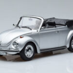 Volkswagen Beetle 1303 Cabriolet Prateado Norev 1:18
